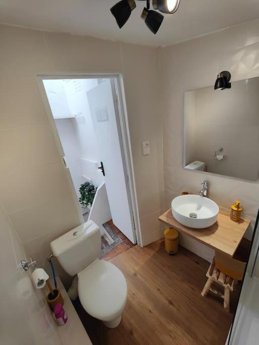 Charmant T2 Atypique, Renove Béziers Kültér fotó